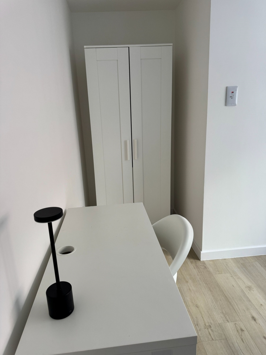 11 Room 3, Aldrin Way, Coventry Image 2