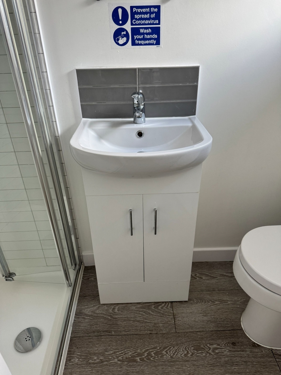 11 Room 3, Aldrin Way, Coventry Image 4