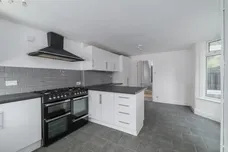 Charlton Lane, London, SE7 photo 7