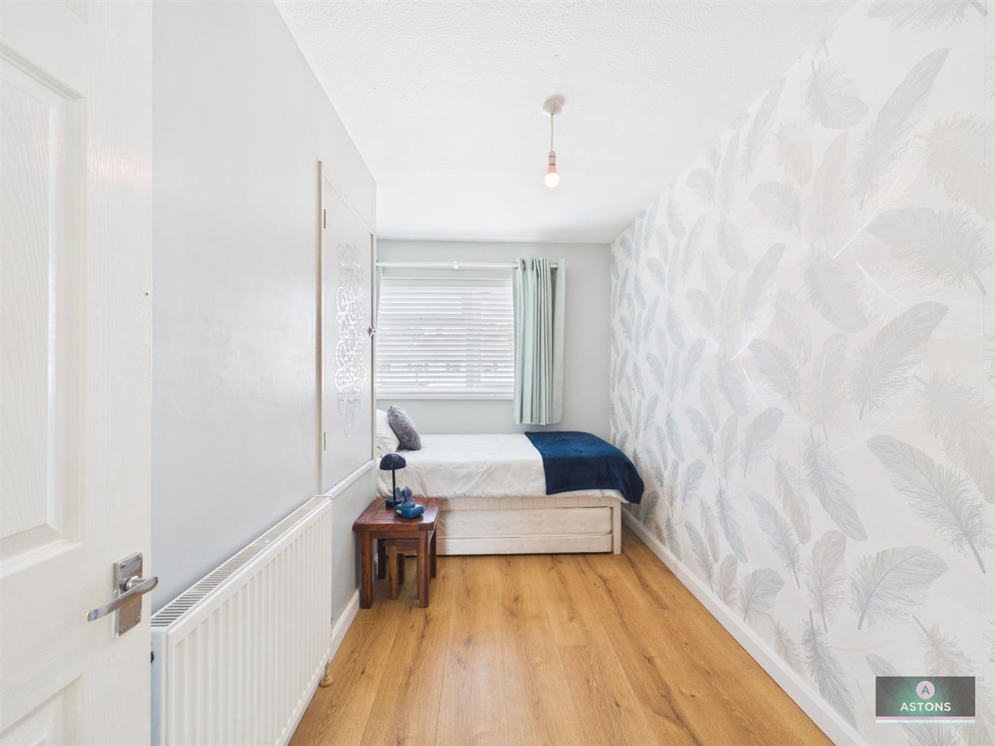 Treyford Close, Crawley Image 16