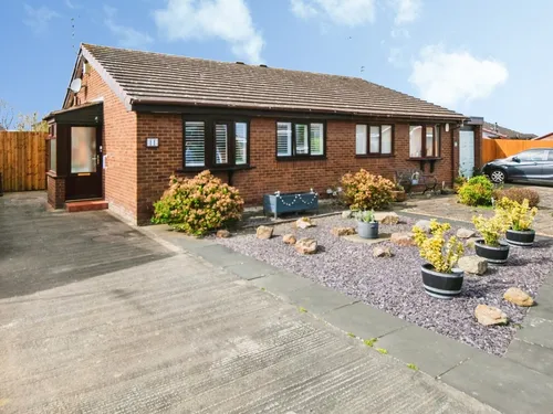 Oakmere Drive, Wirralphoto