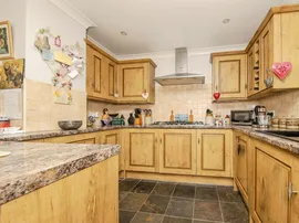 Plough Road, Great Bentley, Colchester thumb 3