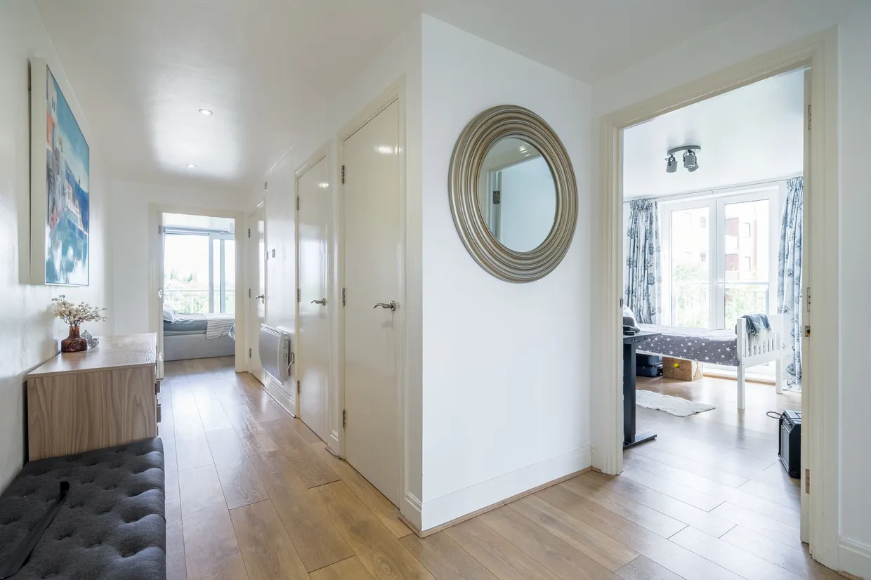 Holland Gardens, Brentford, TW8 photo 9