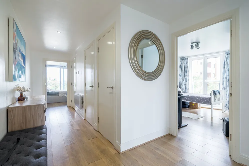 Holland Gardens, Brentford, TW8 photo 9