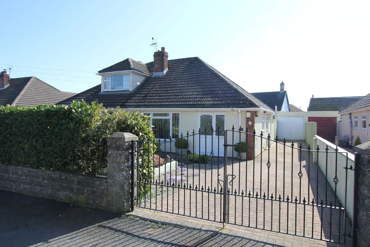 St. Johns View, St. Athan, CF62