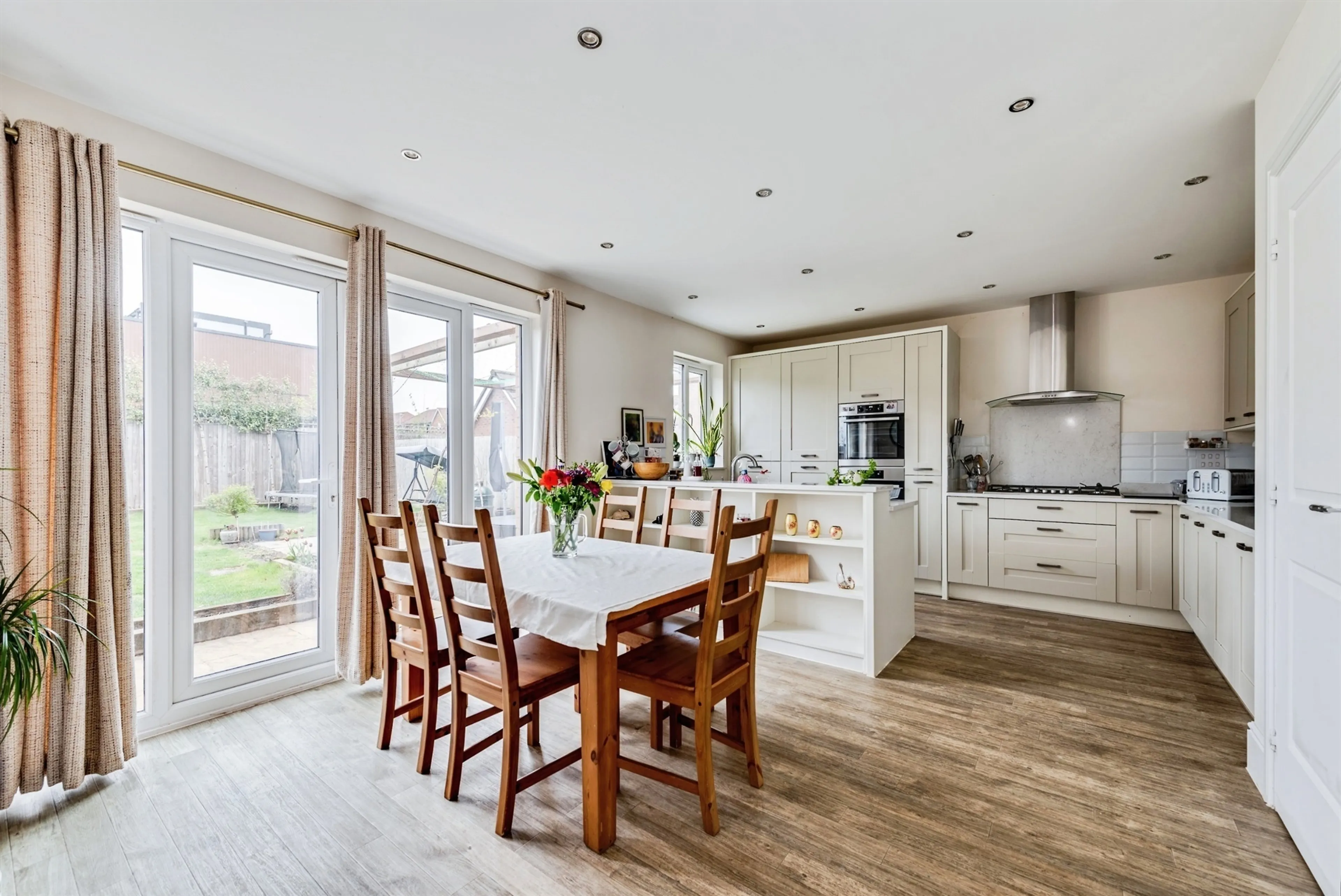 Property photo 32