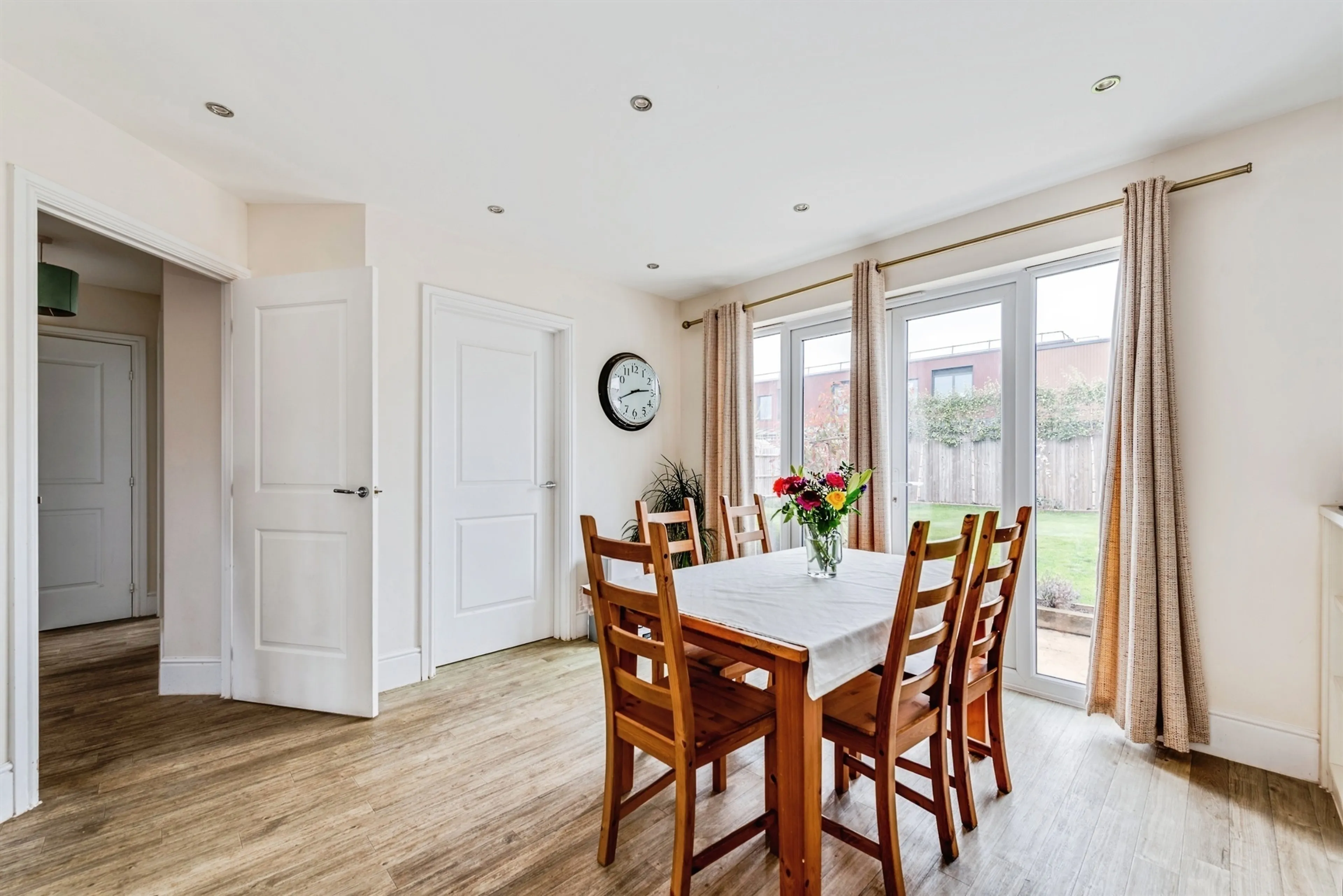 Property photo 33