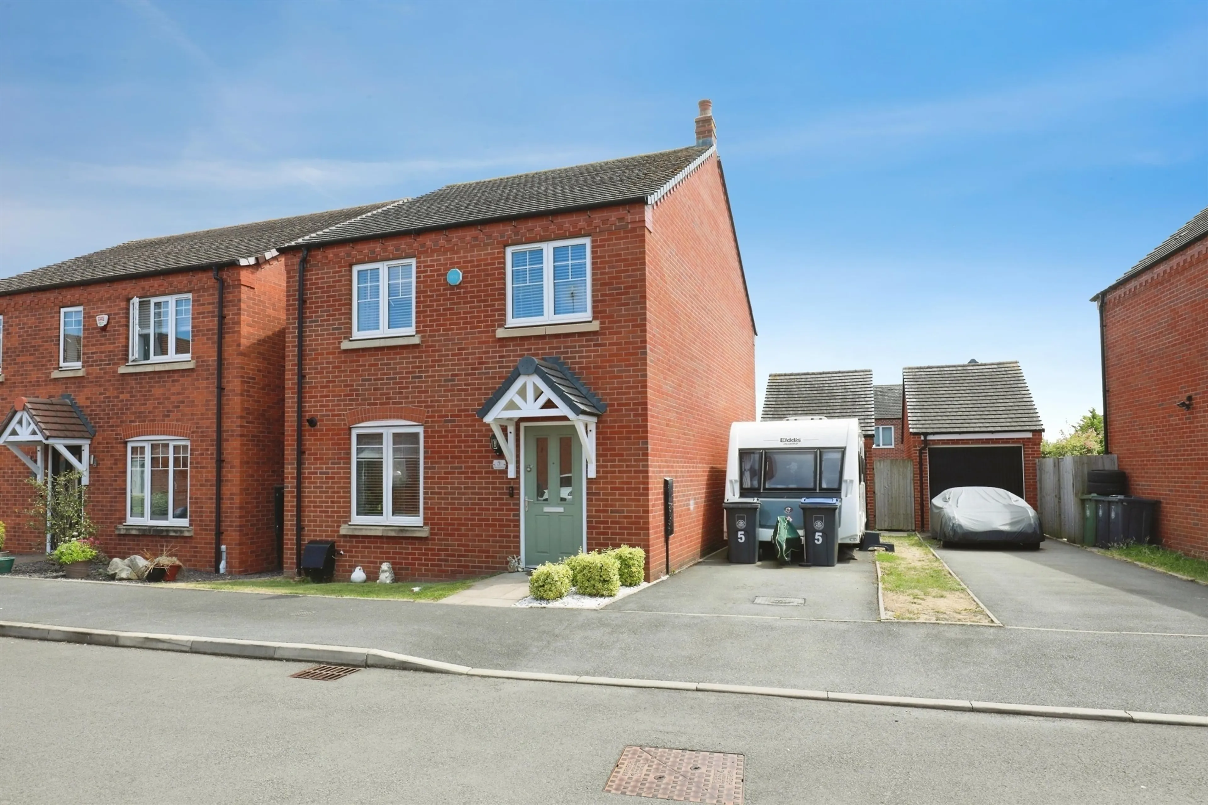 Property at Weavers Way, Stockton, Southam