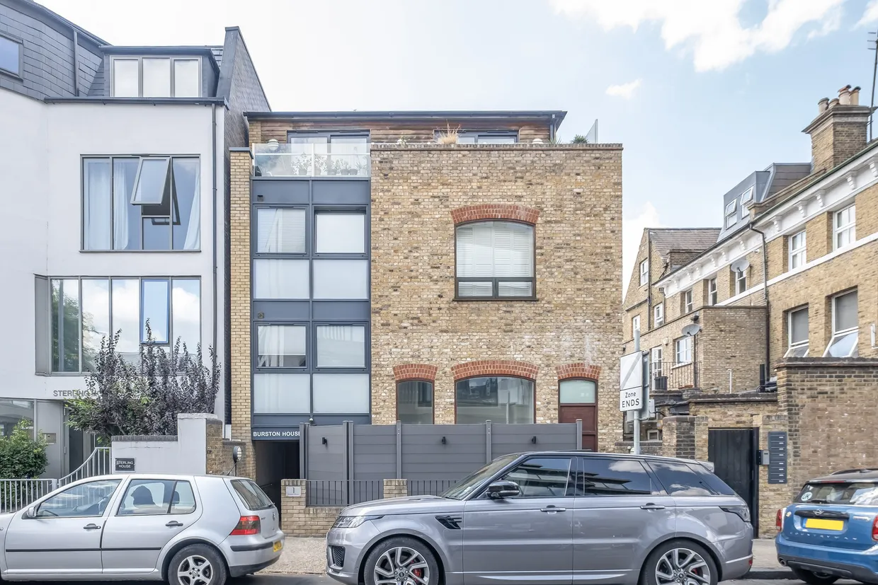 Burston Road, London, SW15 photo 1