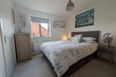 Heol Y Gylfinir, Llanilid, Pontyclun