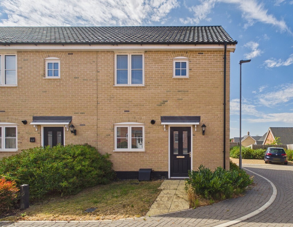 42 Carey Drive Image 1