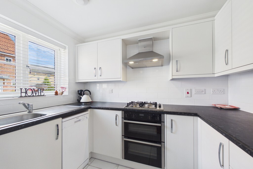 42 Carey Drive Image 5