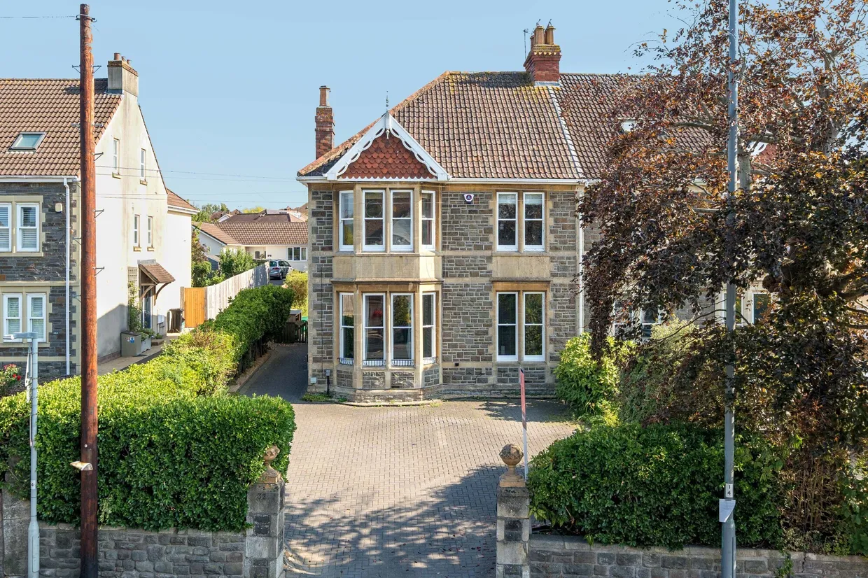 Bath Road, Keynsham, BS31 photo 1