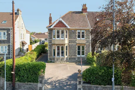 Bath Road, Keynsham, BS31