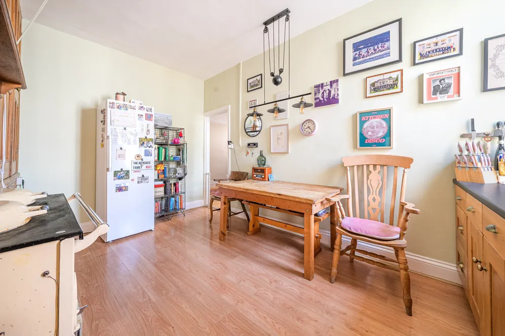 Bath Road, Keynsham, BS31 photo 10