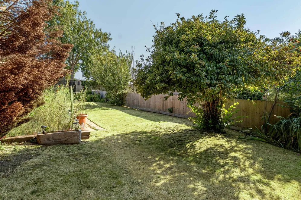 Bath Road, Keynsham, BS31 photo 25
