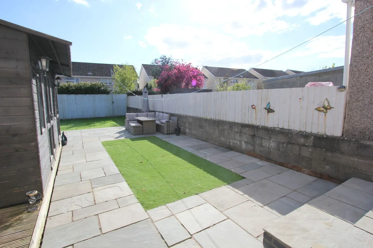 Four Acre, Llantwit Major, CF61