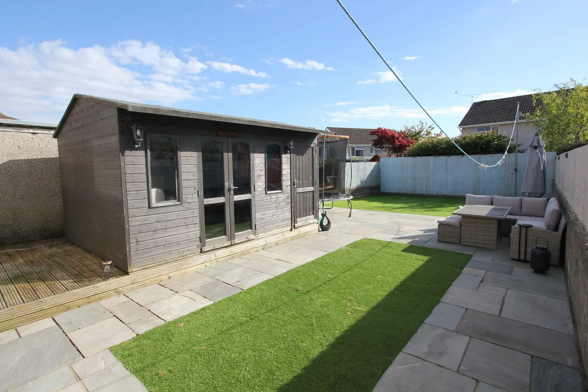 Four Acre, Llantwit Major, CF61