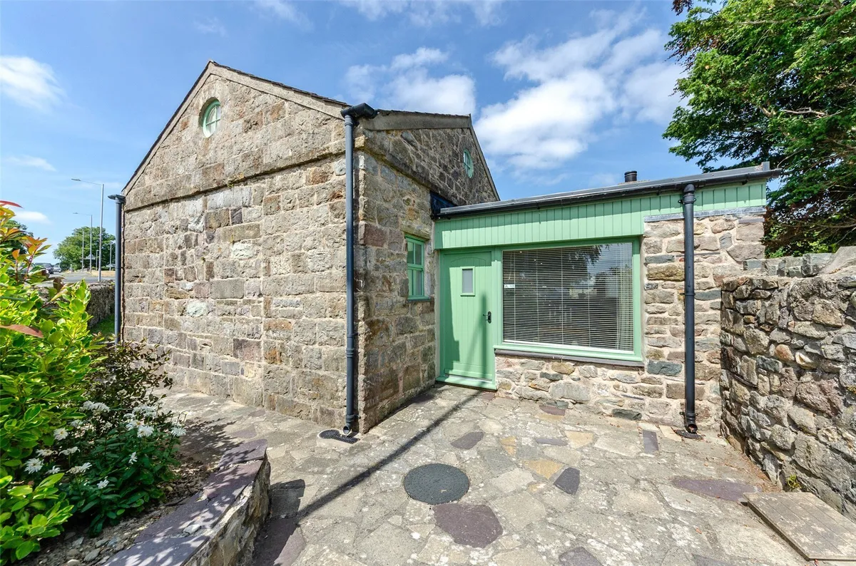 Llanbeblig Road, Caernarfon, Gwynedd, LL55