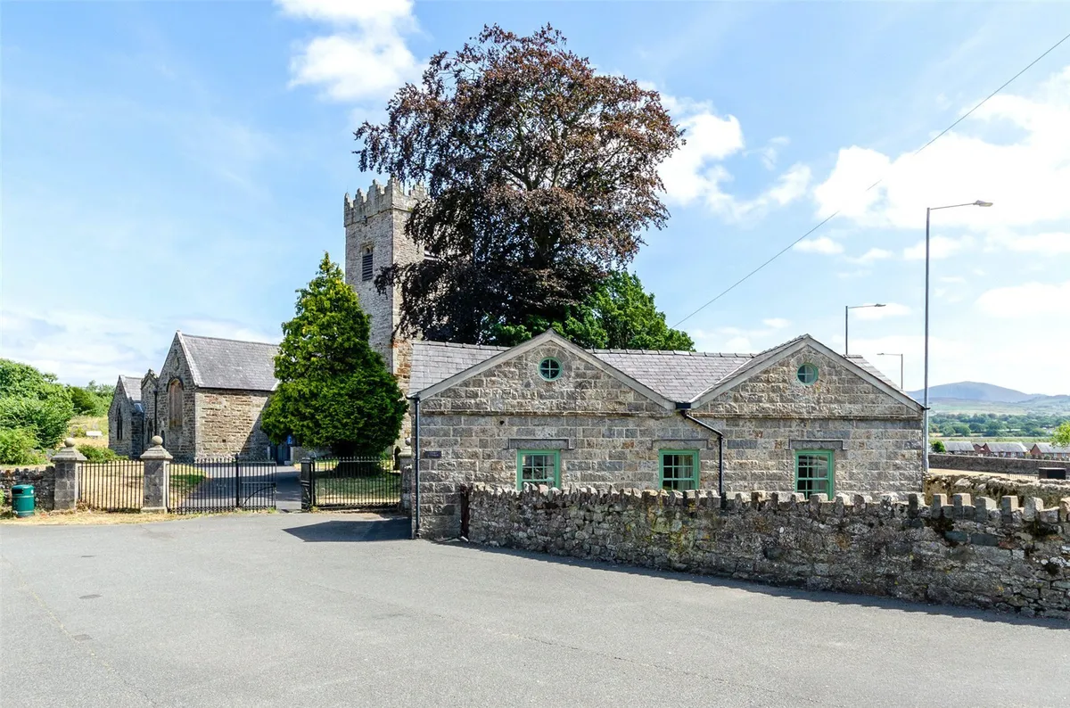 Llanbeblig Road, Caernarfon, Gwynedd, LL55