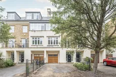 Whitcome Mews, Richmond, TW9 photo 1