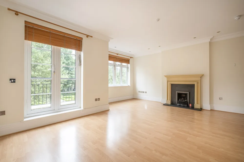Whitcome Mews, Richmond, TW9