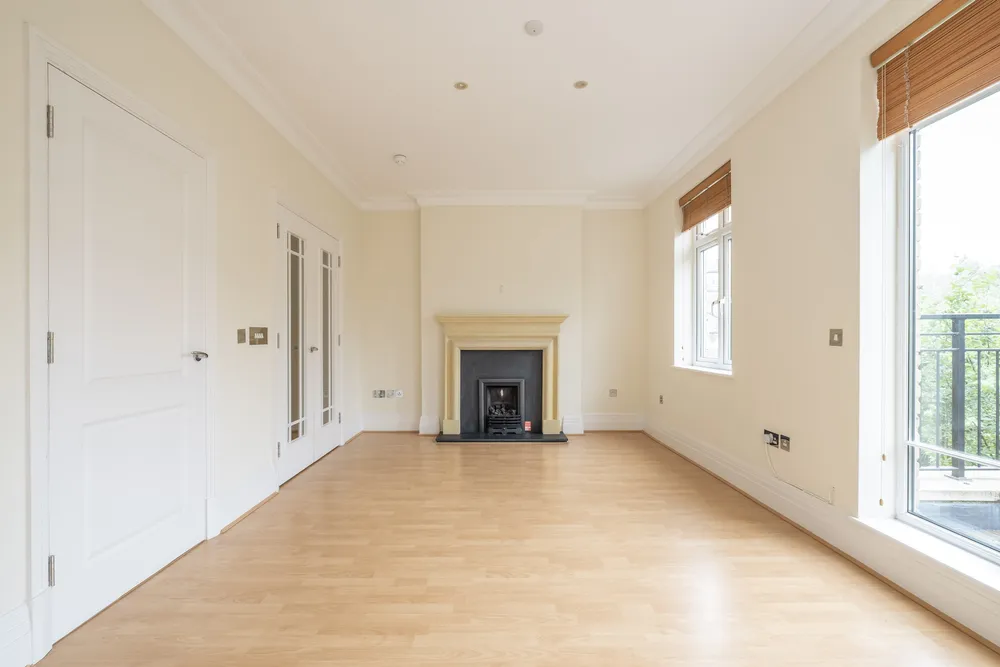 Whitcome Mews, Richmond, TW9