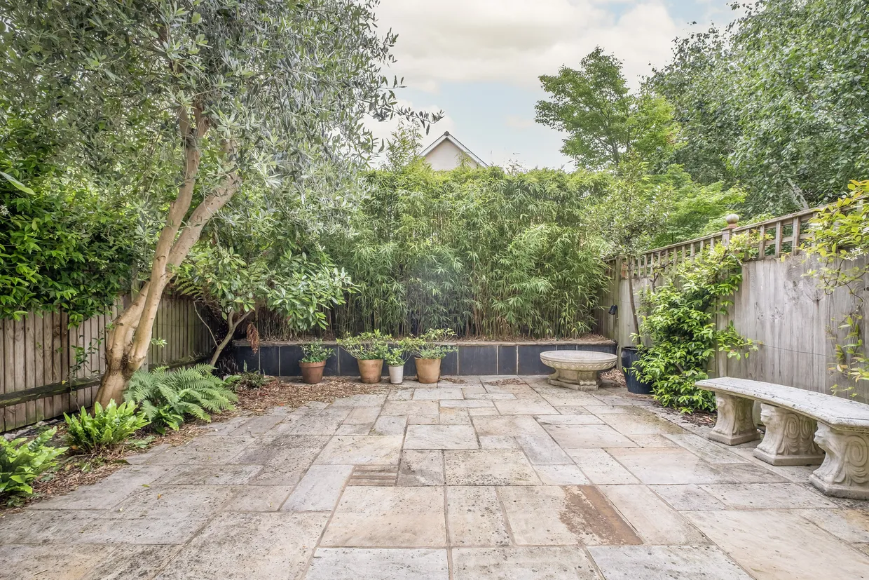 Whitcome Mews, Richmond, TW9 photo 23