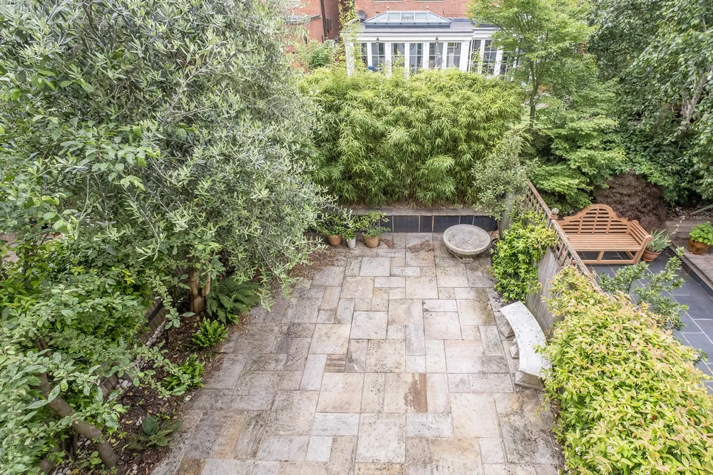 Whitcome Mews, Richmond, TW9