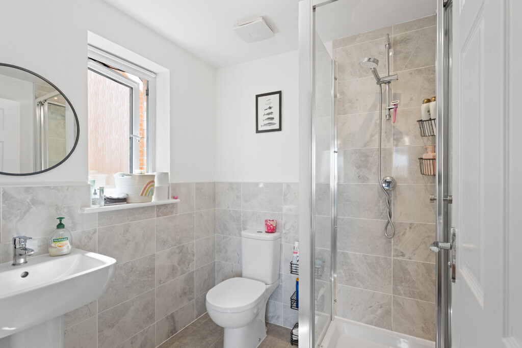3 Raith Gardens, Greendykes, Edinburgh, EH16 4ZS Image 20