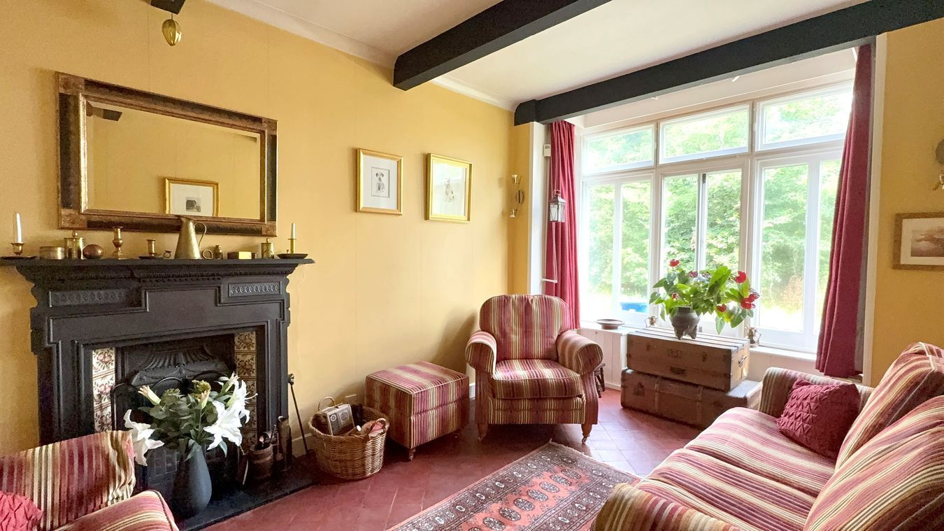 Forest Road, Binfield, Berkshire, RG42 Image 3