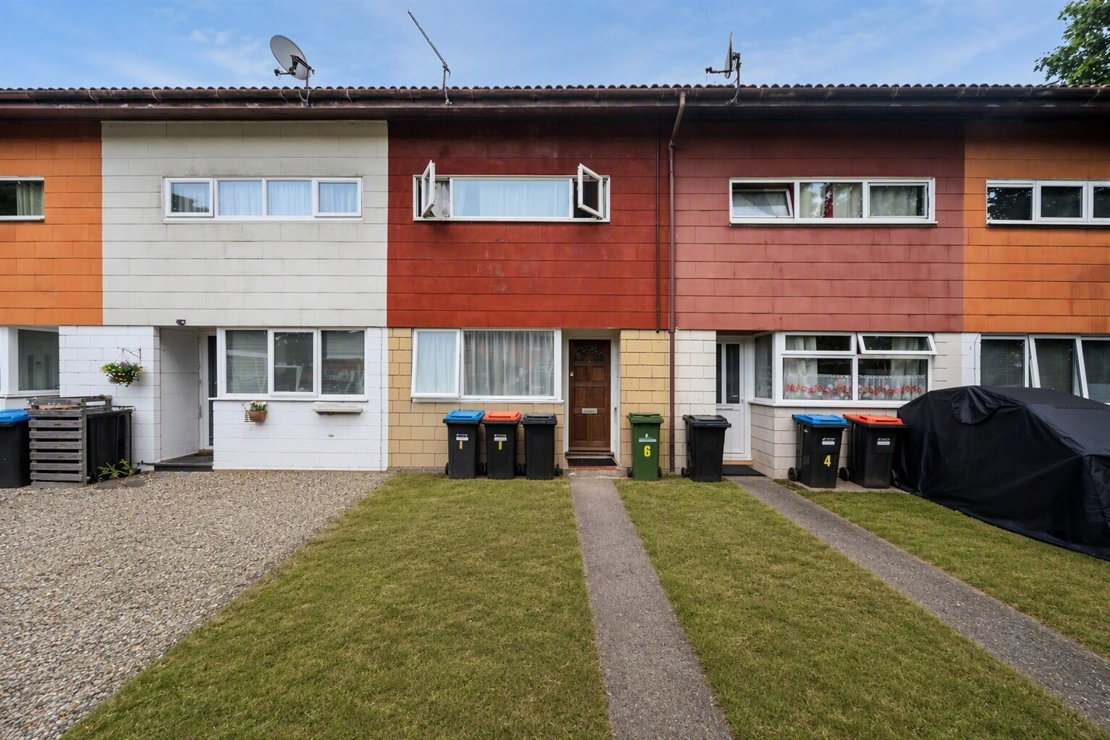 Property photo 0