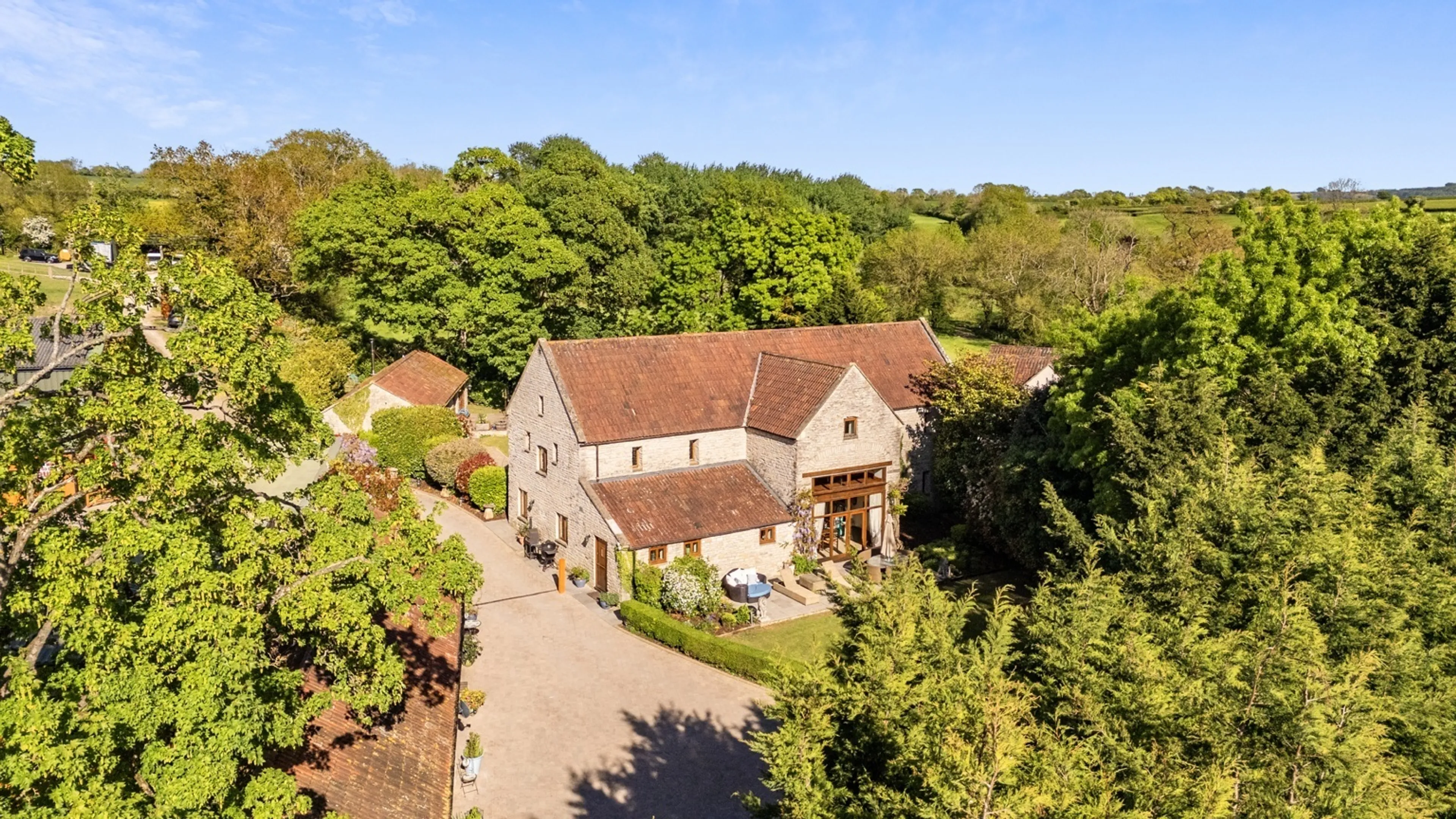 Property photo 12