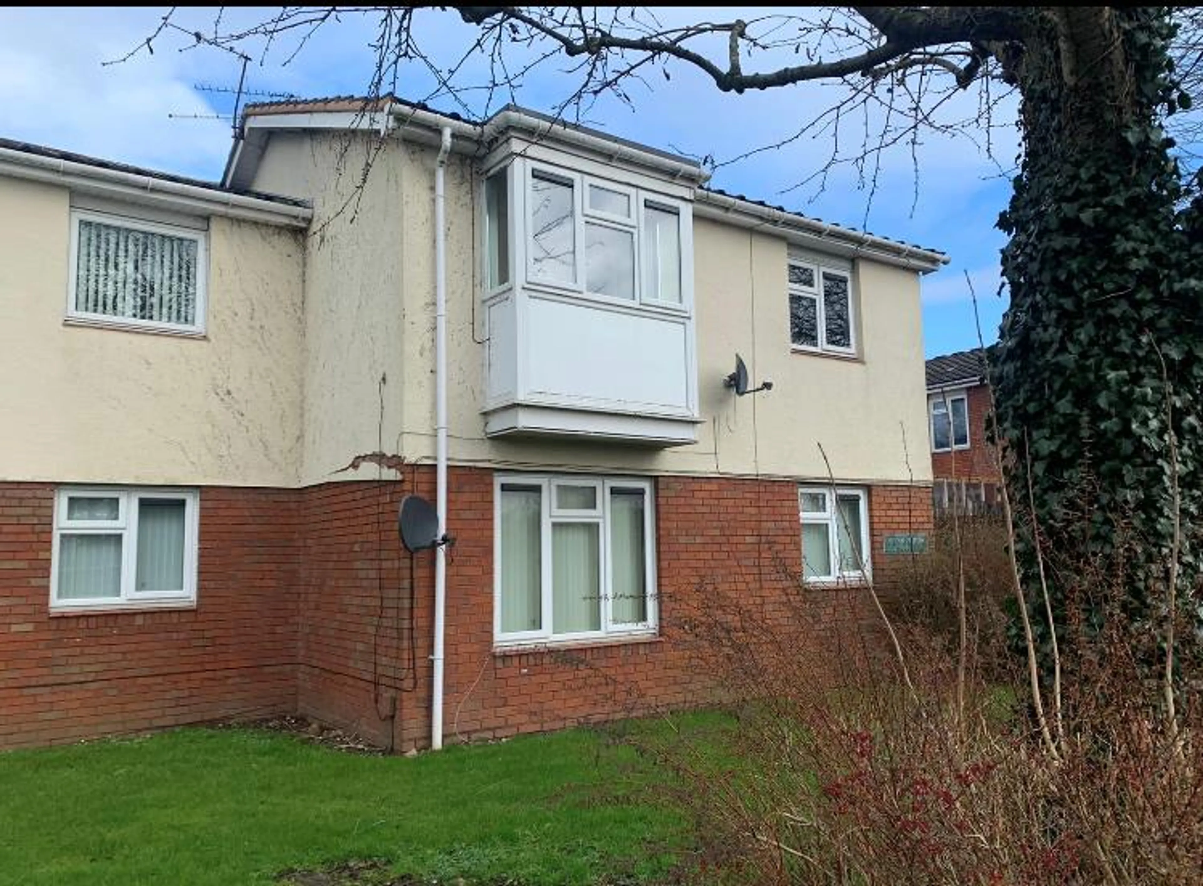 Property photo 0