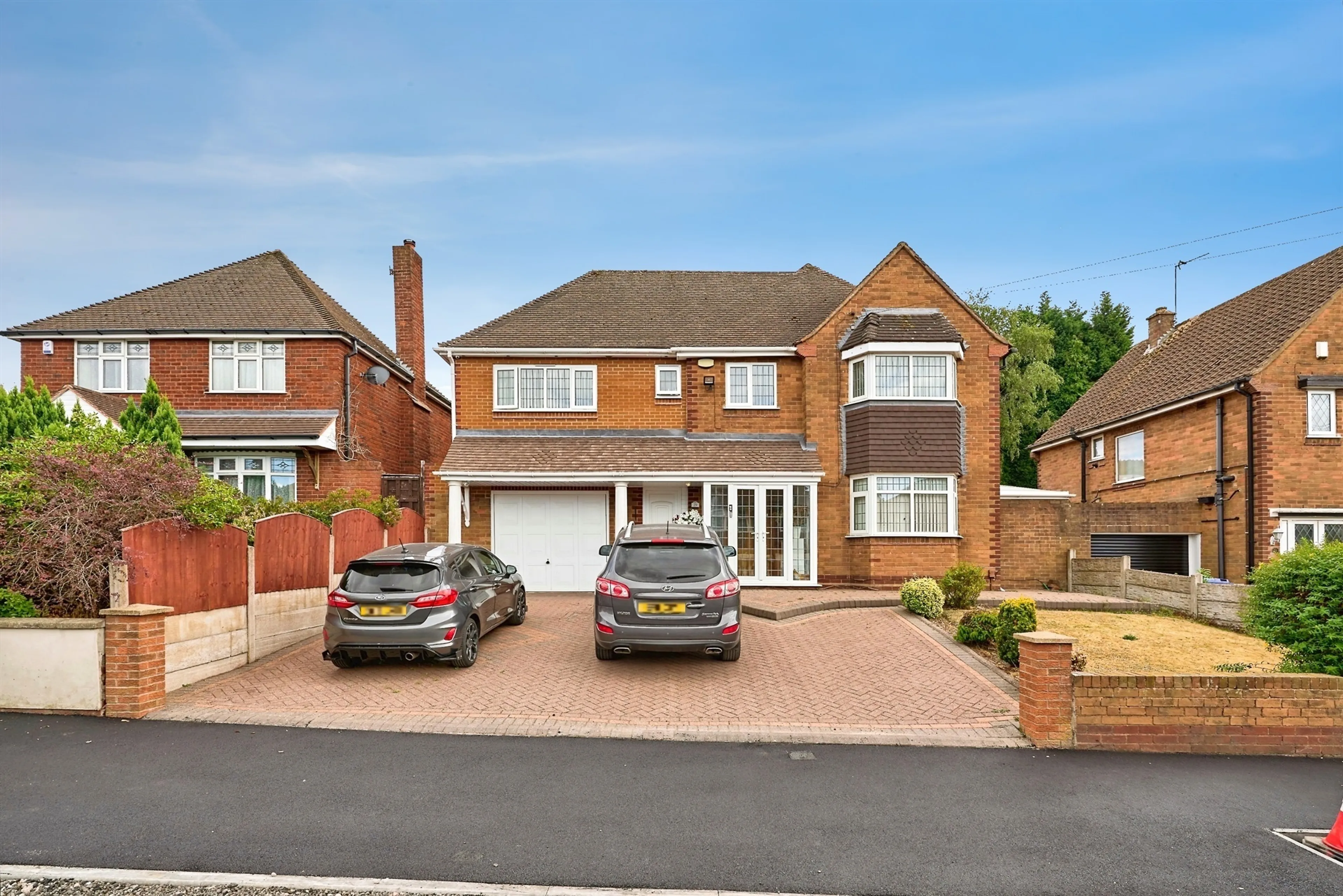 Property photo 0