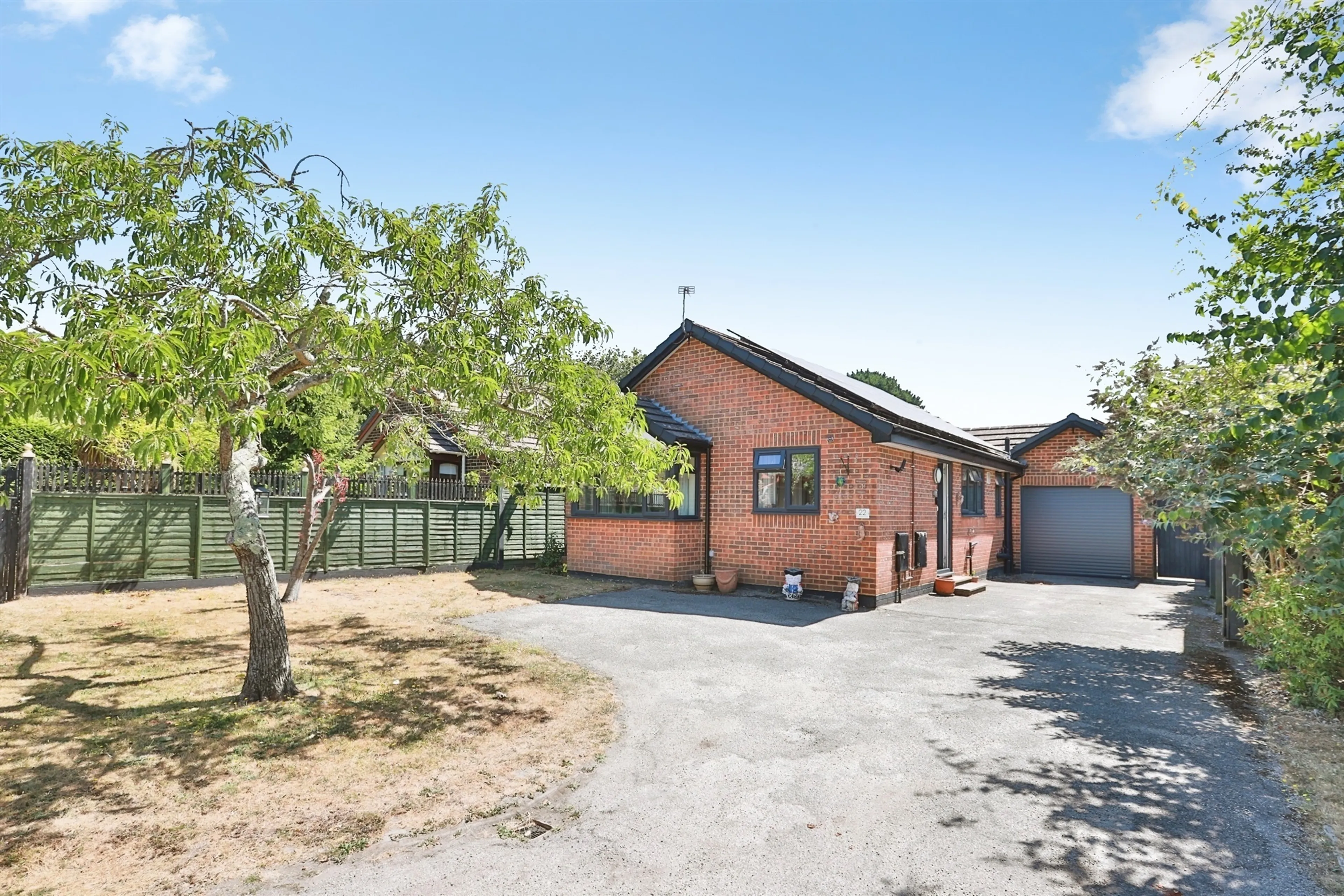 Property photo 0