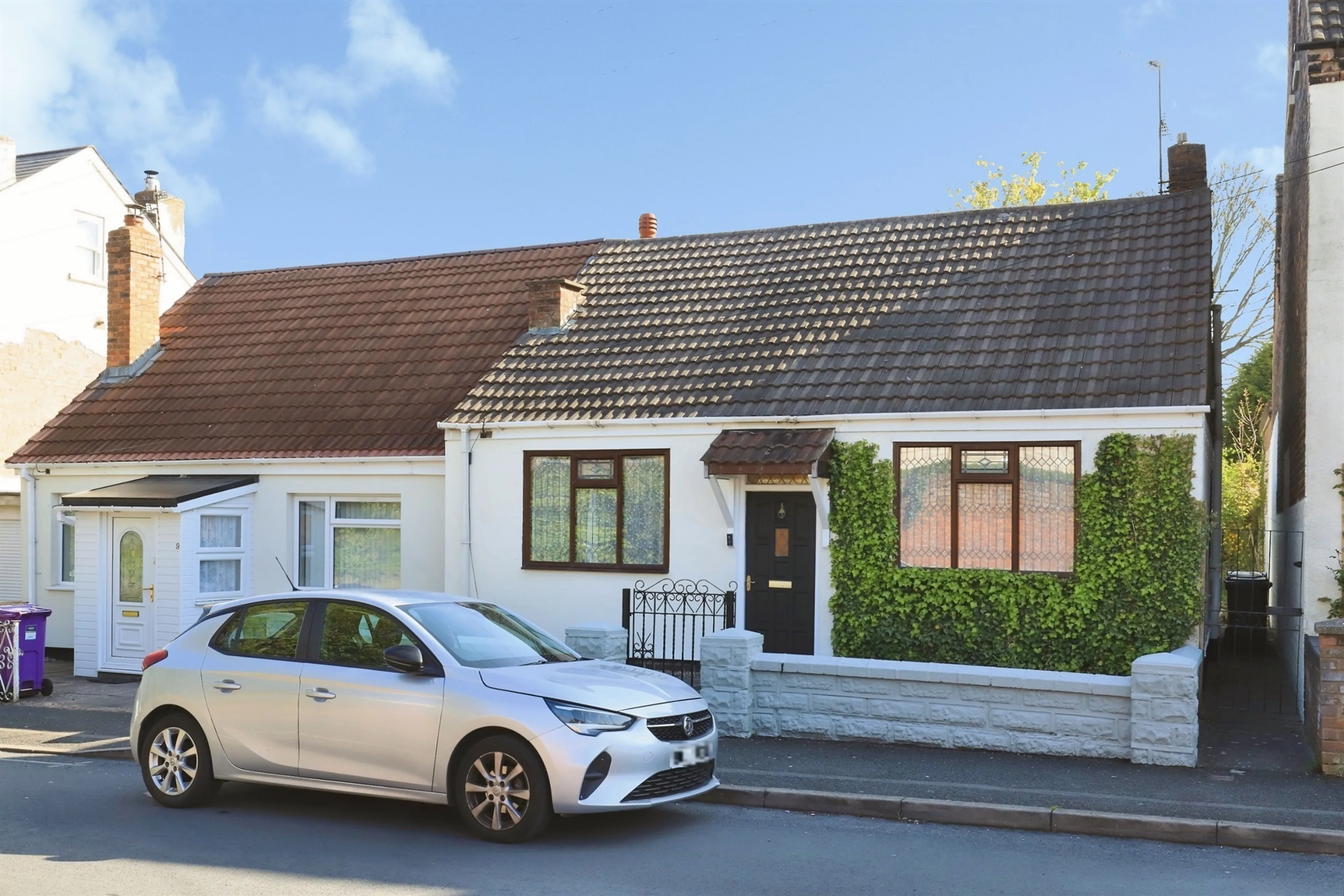 Property photo 0