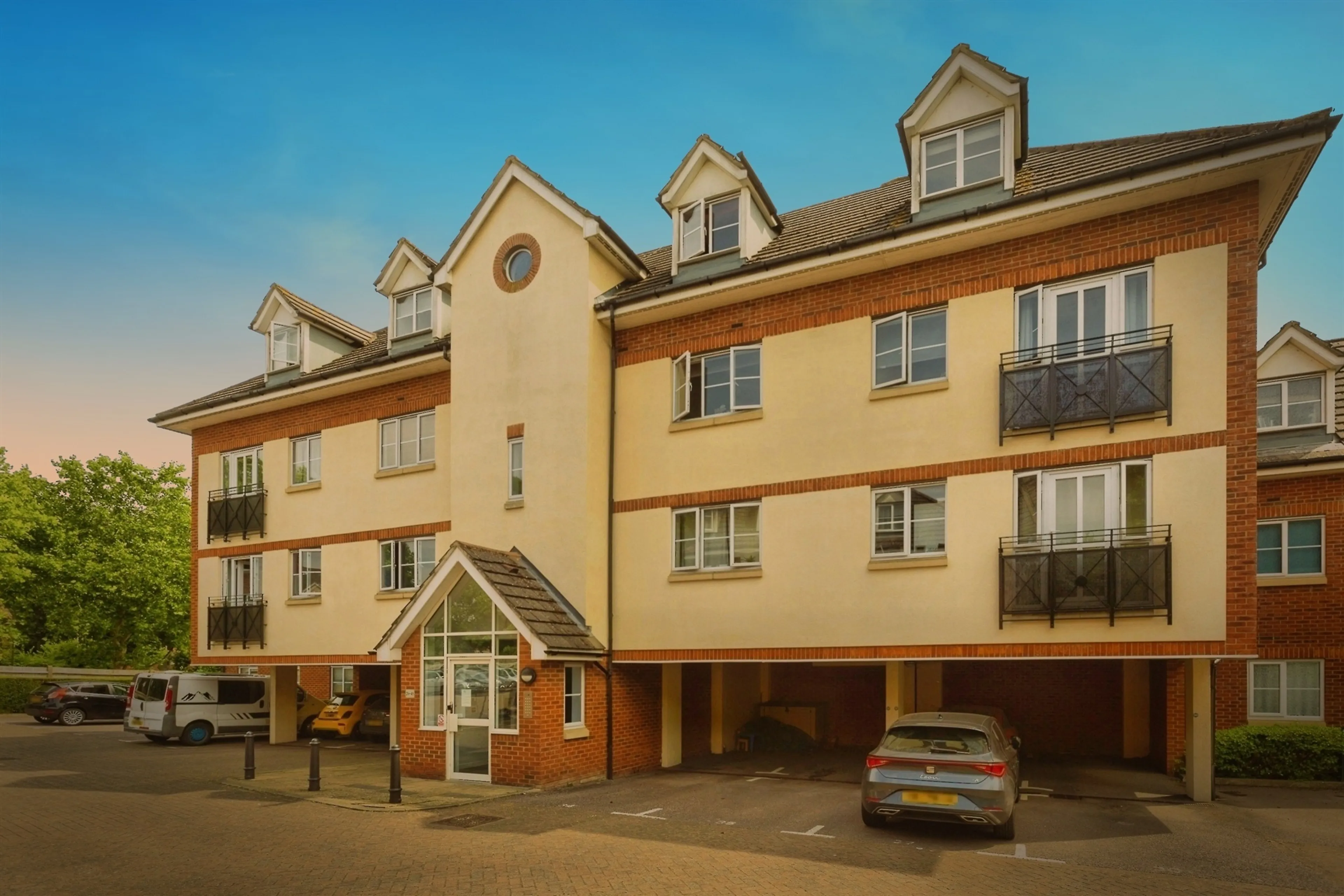 Property photo 0
