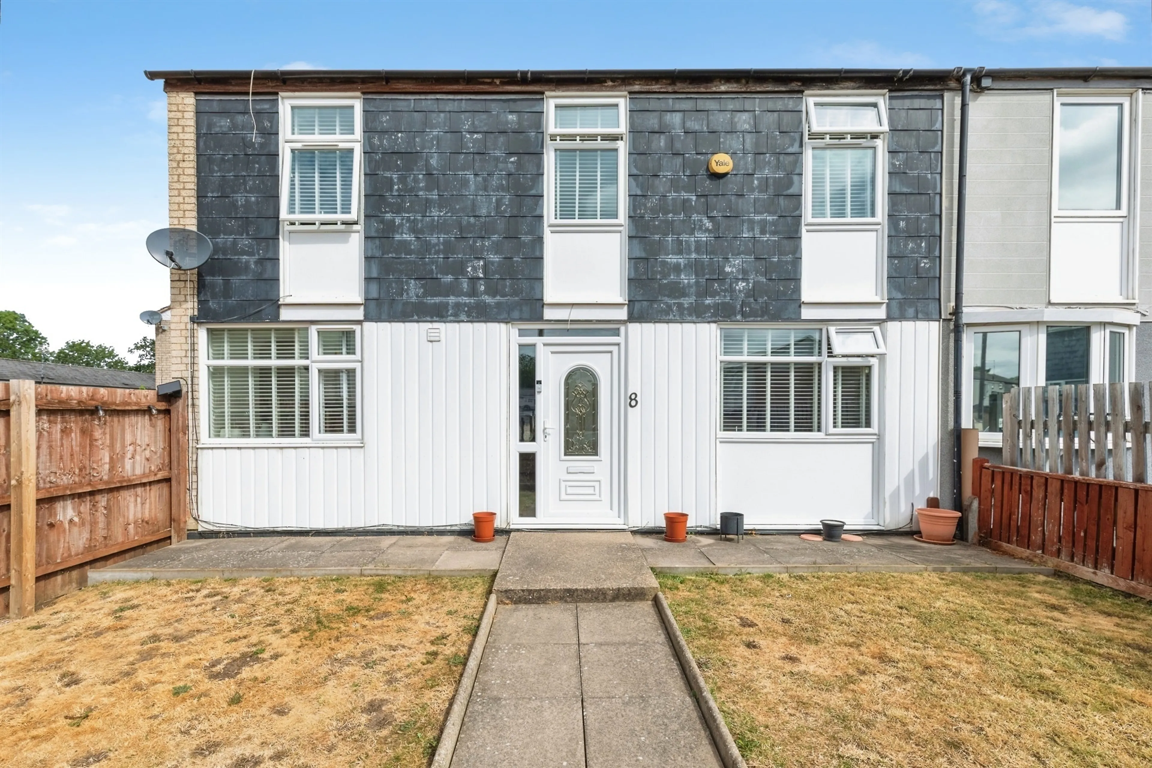 Property photo 0