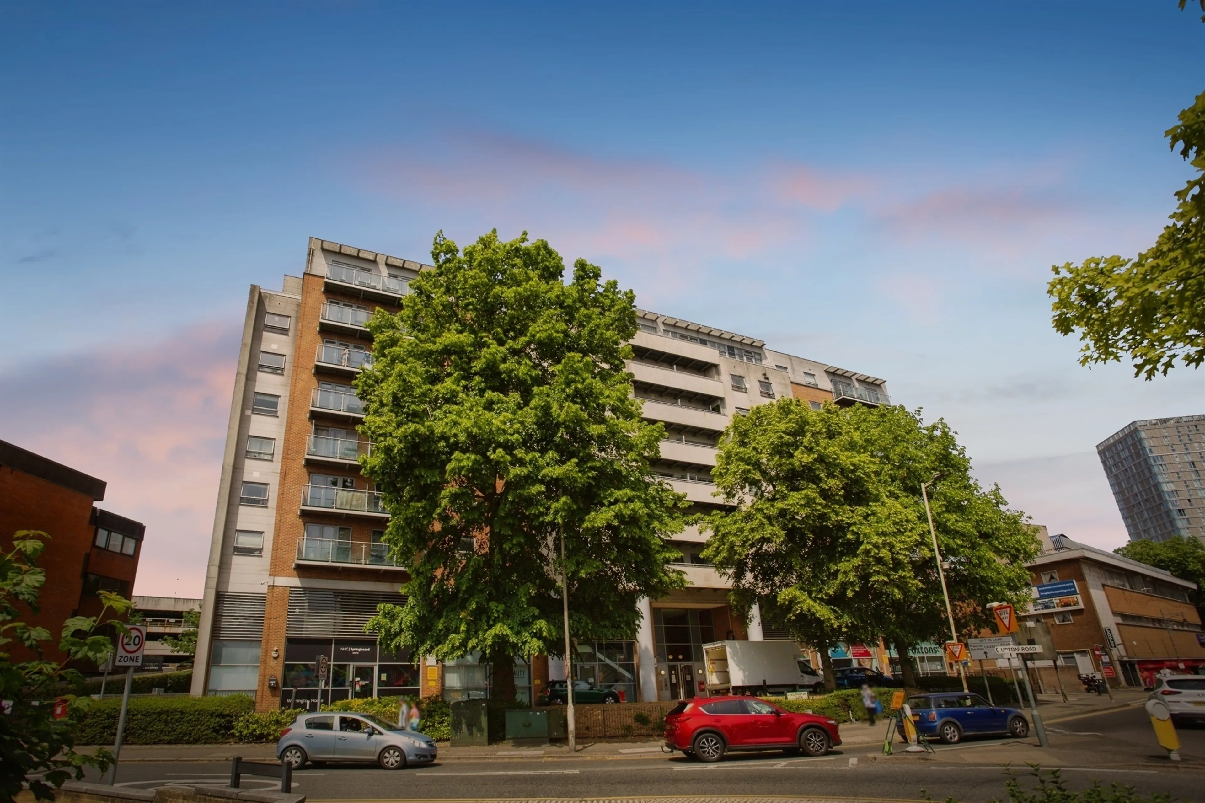 Property photo 0