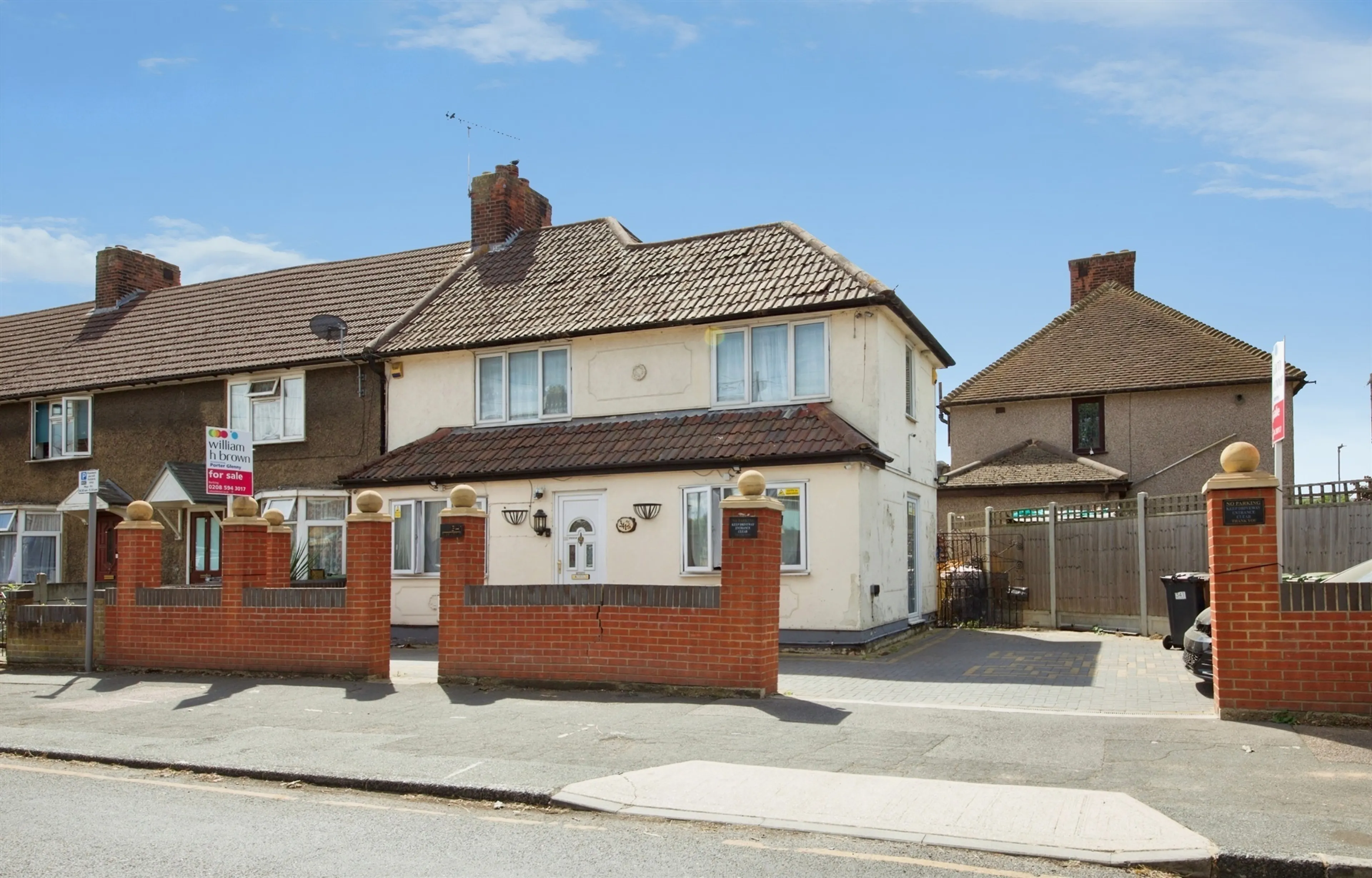 Property at Rugby Road, Dagenham