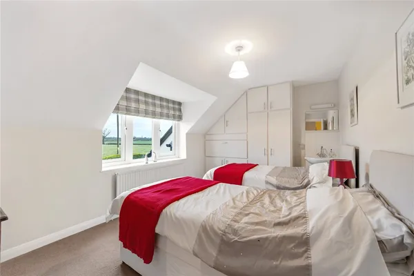 Lower Lane, Bowling Bank, LL13 photo 12