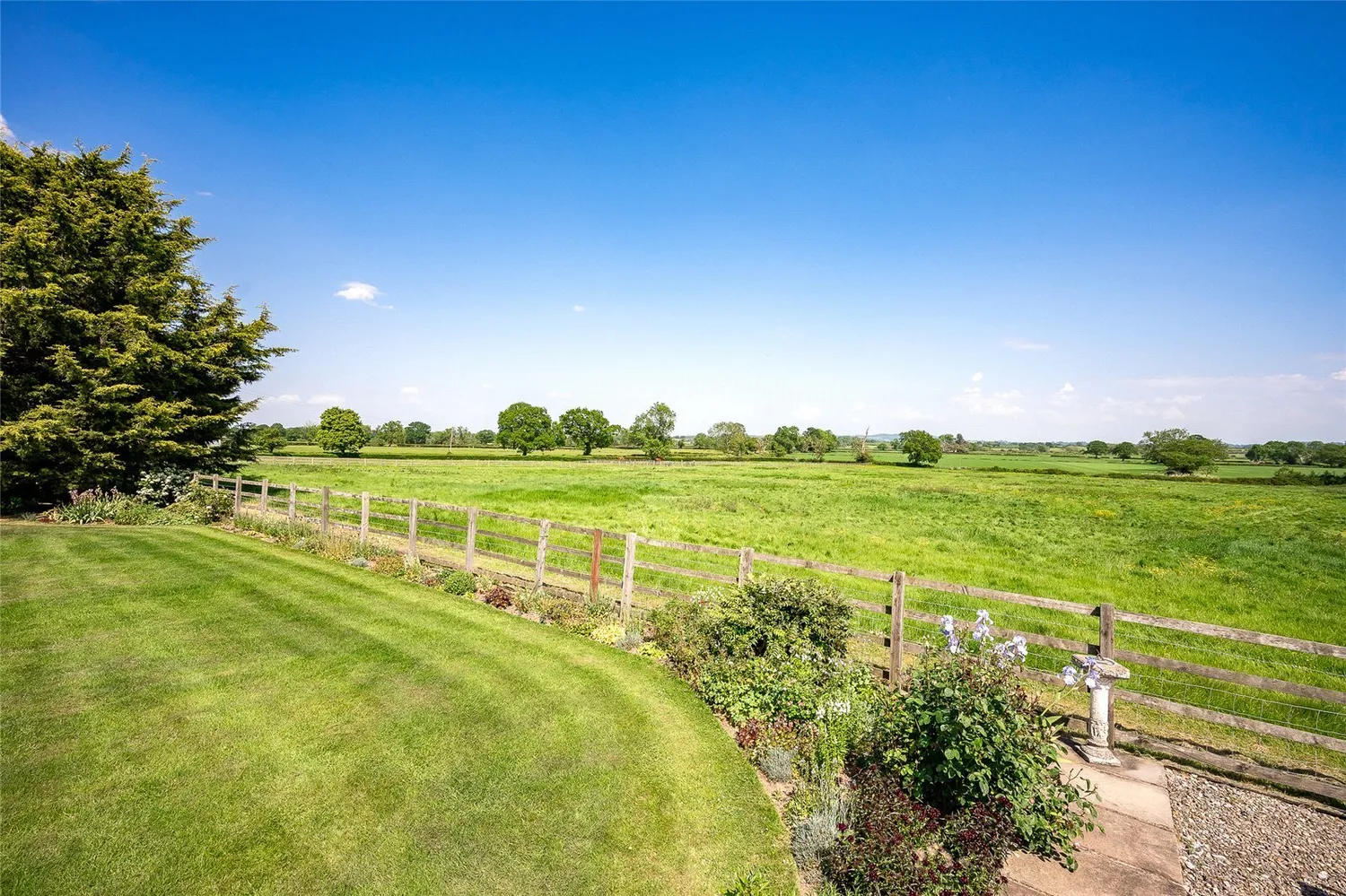 Lower Lane, Bowling Bank, LL13 photo 19