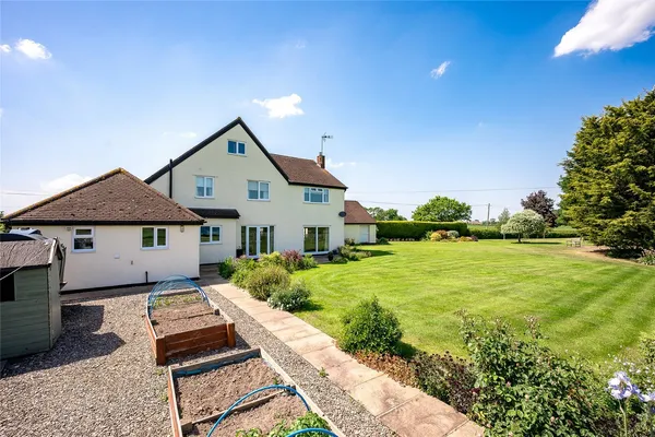 Lower Lane, Bowling Bank, LL13 photo 21