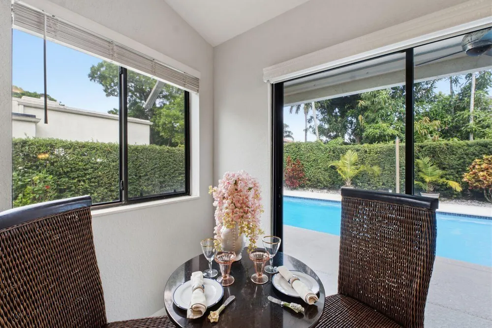 2719 Oak Tree Ln, Oakland Park, FL 33309