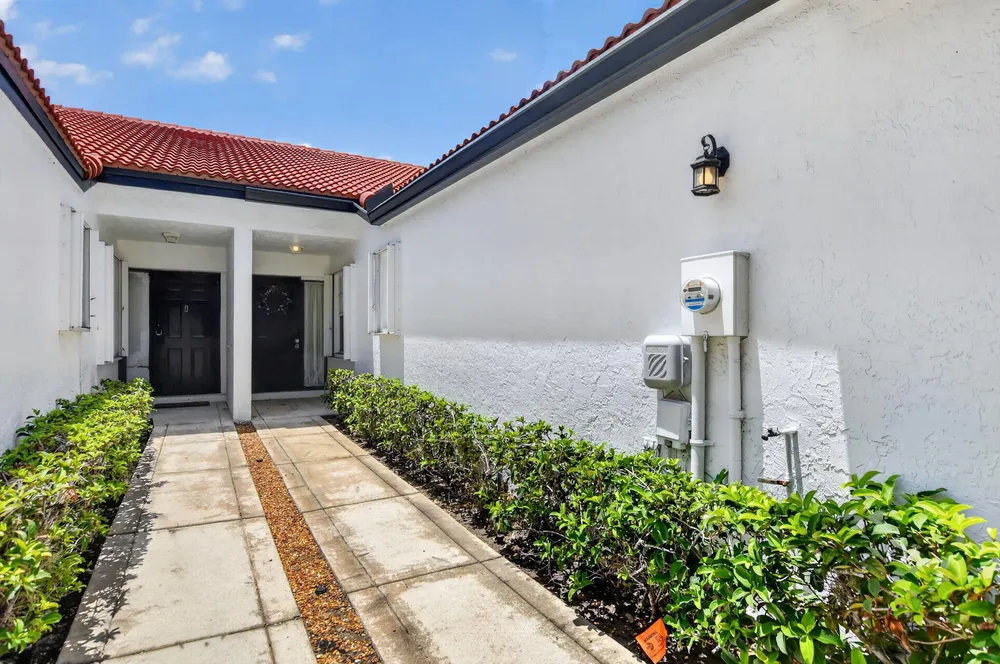 8100 Via di Veneto, Boca Raton, FL 33496