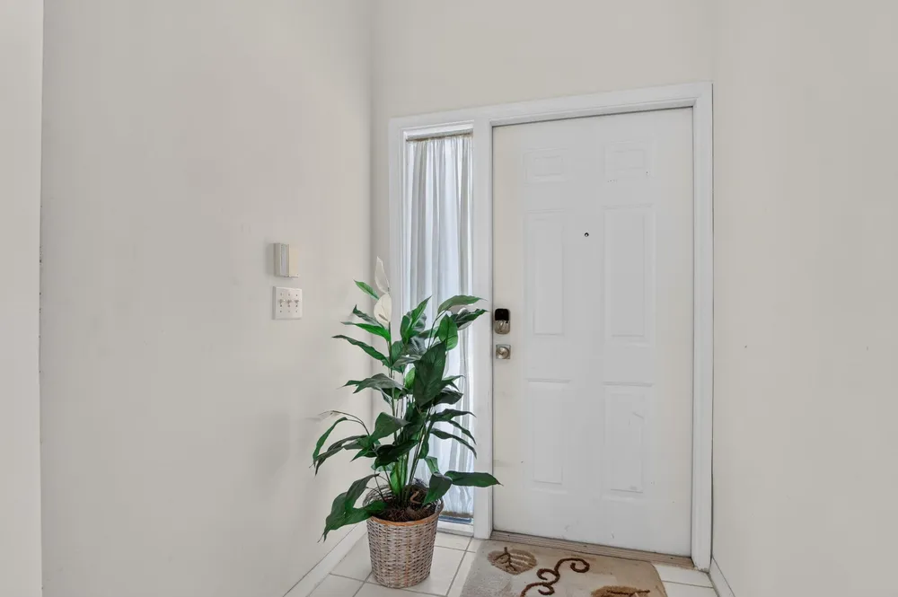8100 Via di Veneto, Boca Raton, FL 33496