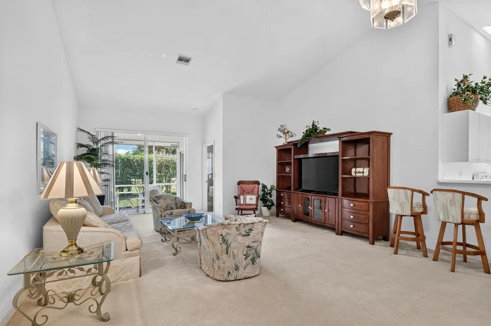 8100 Via di Veneto, Boca Raton, FL 33496