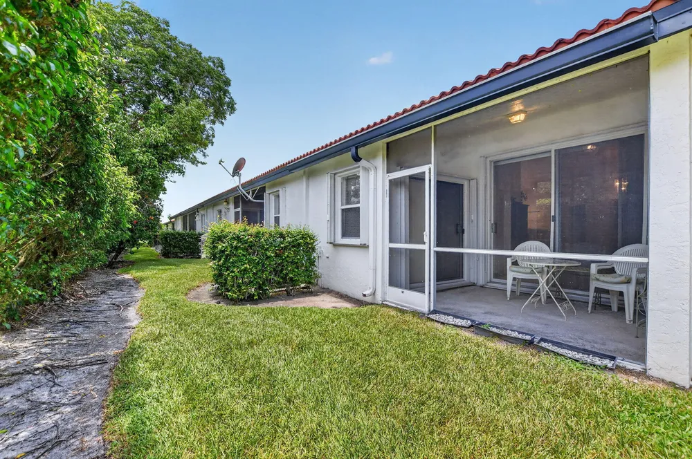 8100 Via di Veneto, Boca Raton, FL 33496