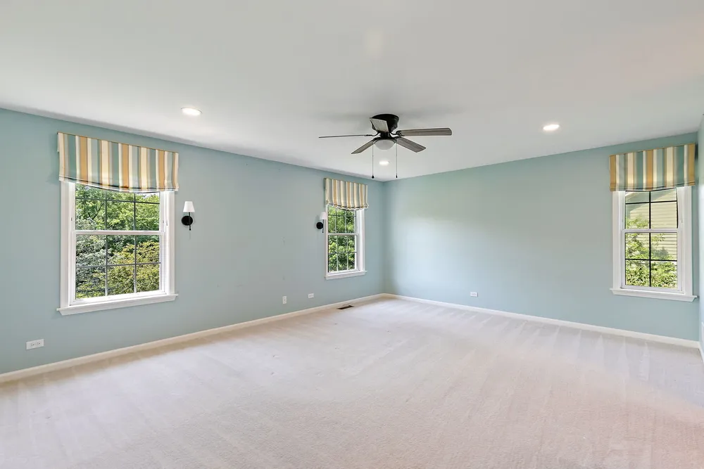 1476 Columbia Ln, Barrington, IL 60010